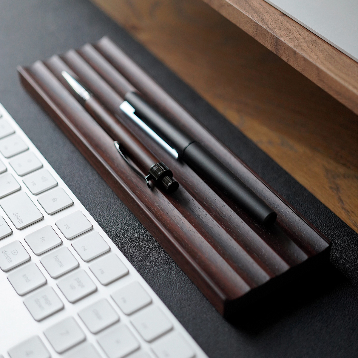 【数量限定】25周年記念商品「Pen Tray(復刻)」木製ペントレイ