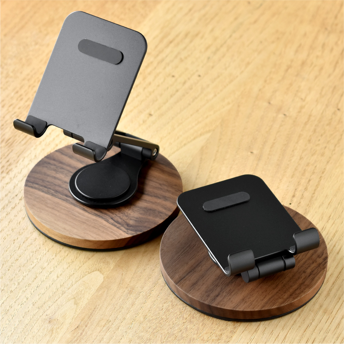 安定した使い心地のスマホスタンド